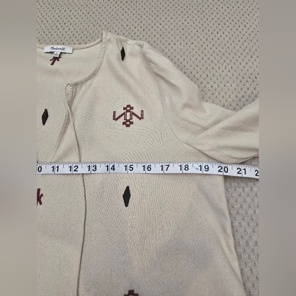 Madewell Embroidered  Top Raw Silk Noil Yarn Size Sm Beige Tribal Print Western - Picture 8 of 14